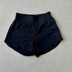 Lululemon Hotty Hot High Rise Lined Shorts 4” inseam